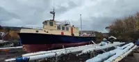 Kapal pelayaran untuk dijual