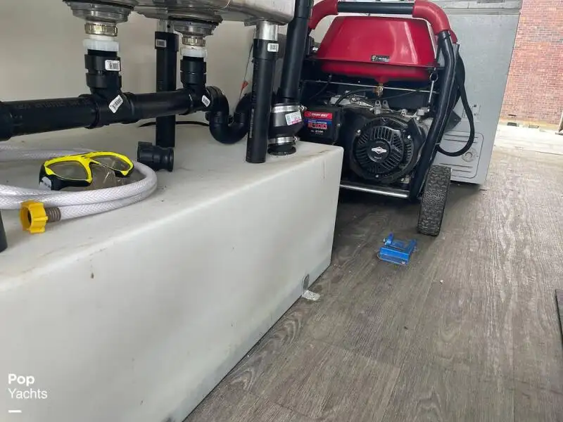 Kapal layar untuk dijual
