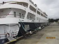 Kapal penumpang untuk dijual
