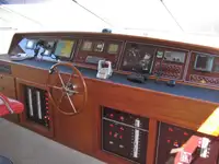 Kapal penumpang untuk dijual