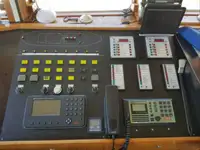 Kapal rondaan untuk dijual