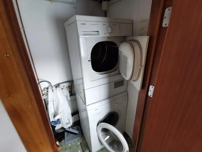Kapal Ro-Ro untuk dijual