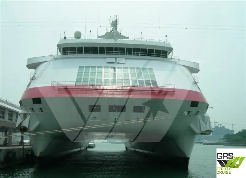 Kapal pelayaran untuk dijual
