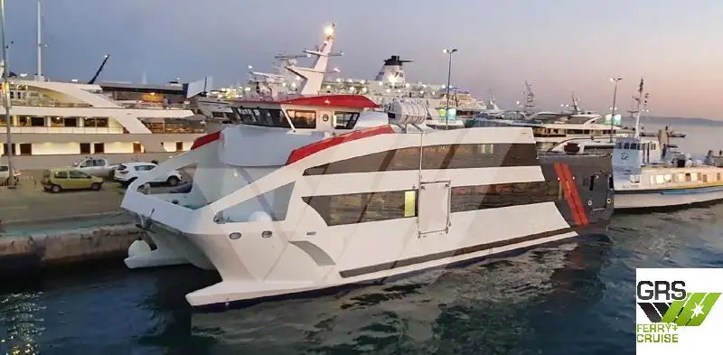 Kapal pelayaran untuk dijual