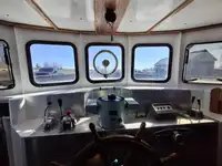Kapal tunda untuk dijual