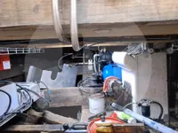 Kapal memancing untuk dijual
