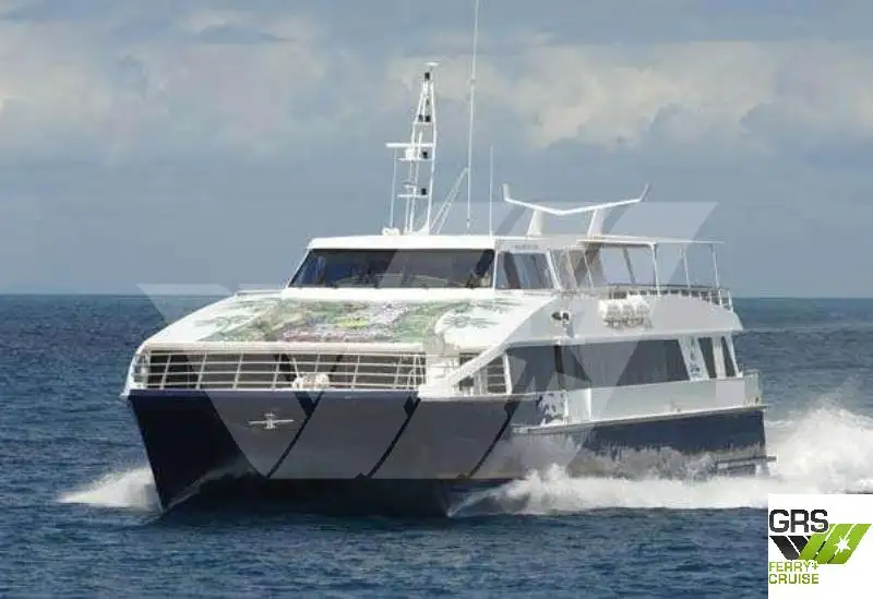 Kapal pelayaran untuk dijual