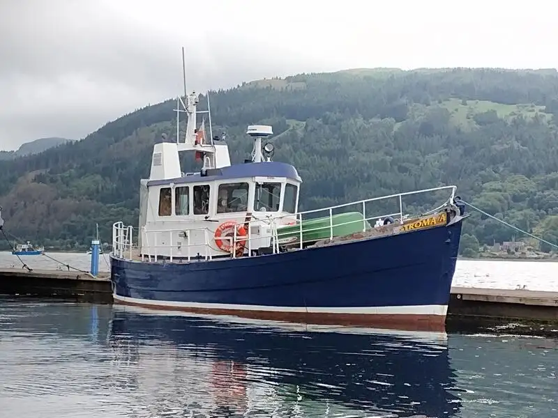 Kapal pandu untuk dijual
