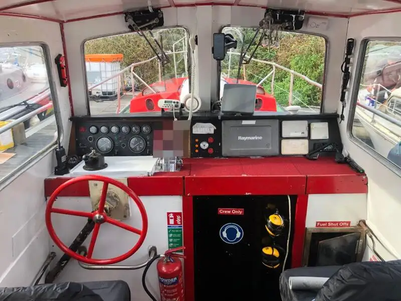 Kapal pandu untuk dijual