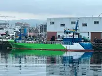 Kapal kerja untuk dijual