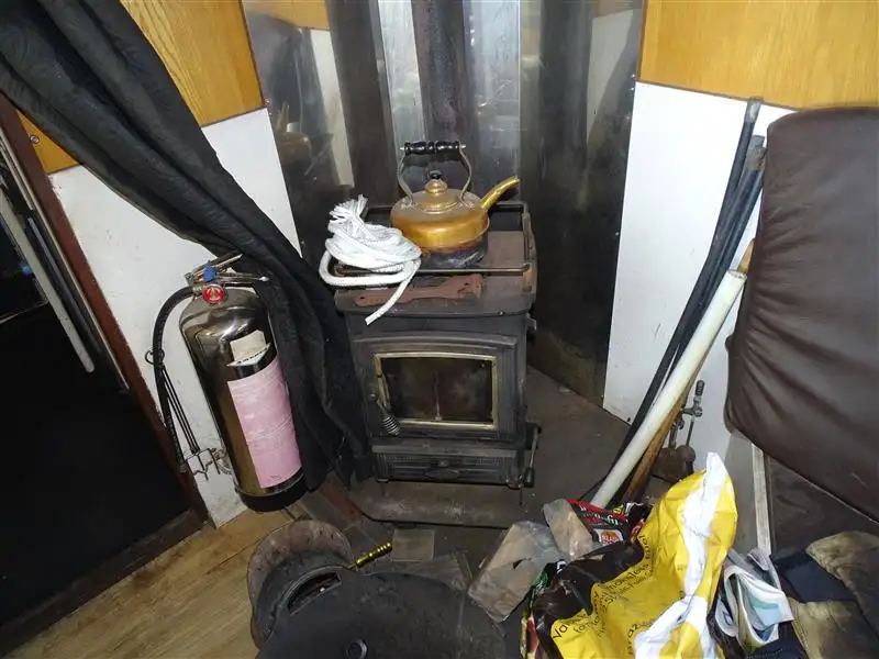 Kapal kerja untuk dijual