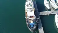 Kapal kerja untuk dijual