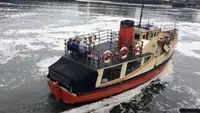 Kapal penumpang untuk dijual