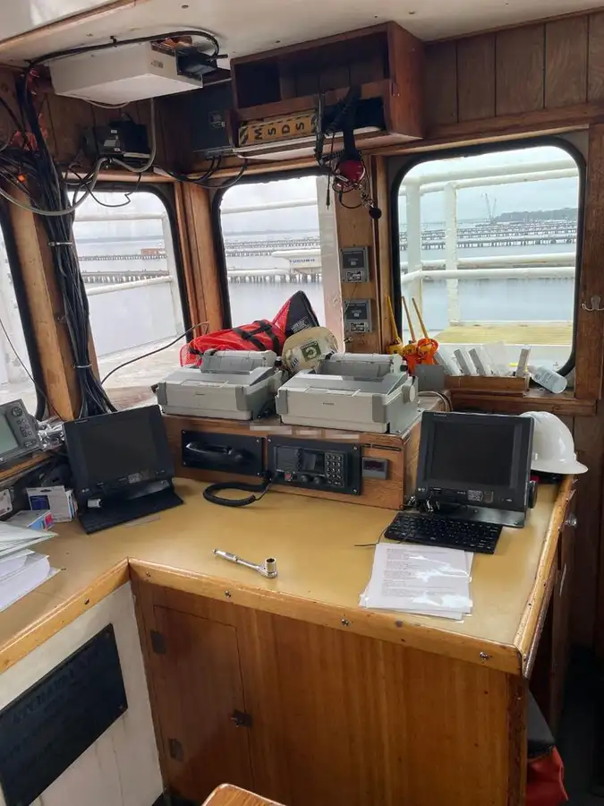 Kapal pengorek untuk dijual