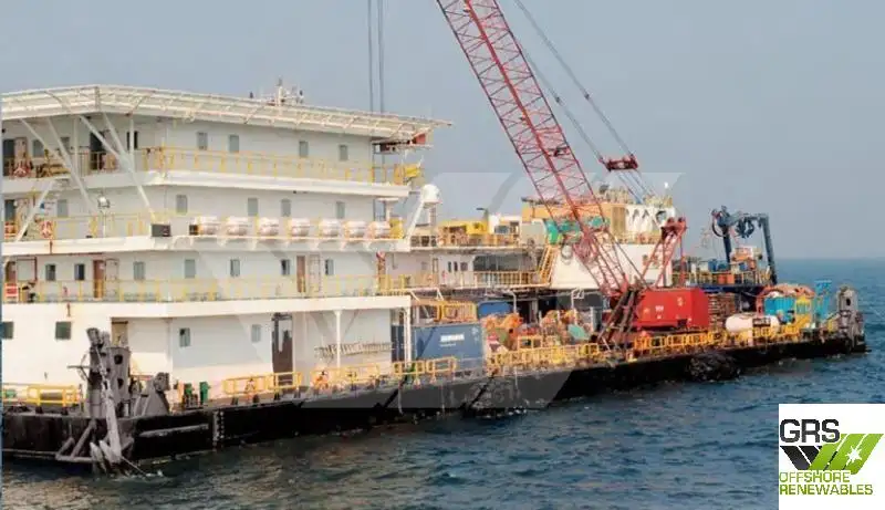 Kapal penginapan untuk dijual