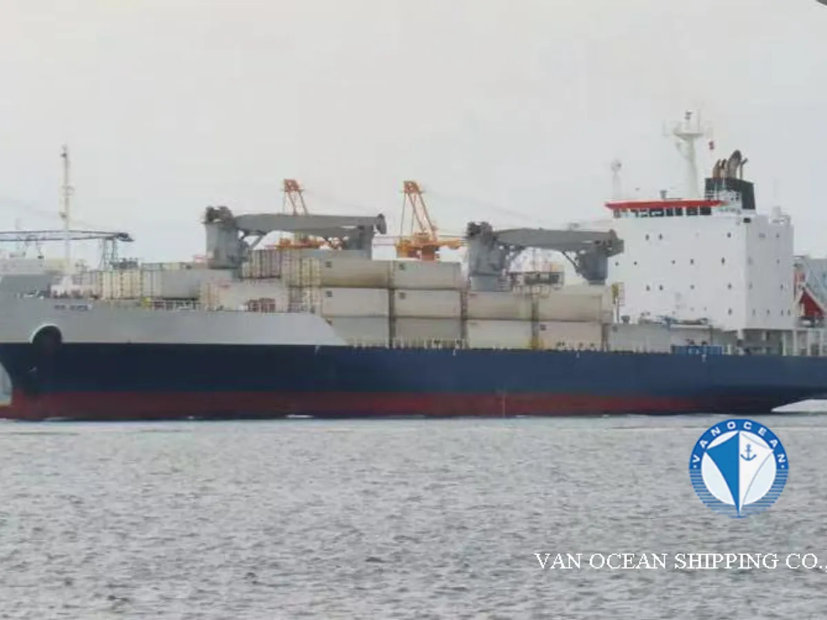 Kapal peti sejuk untuk dijual