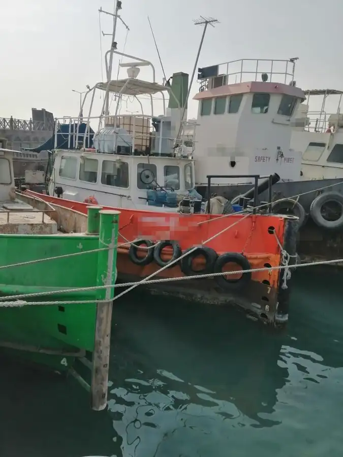 Kapal tunda untuk dijual