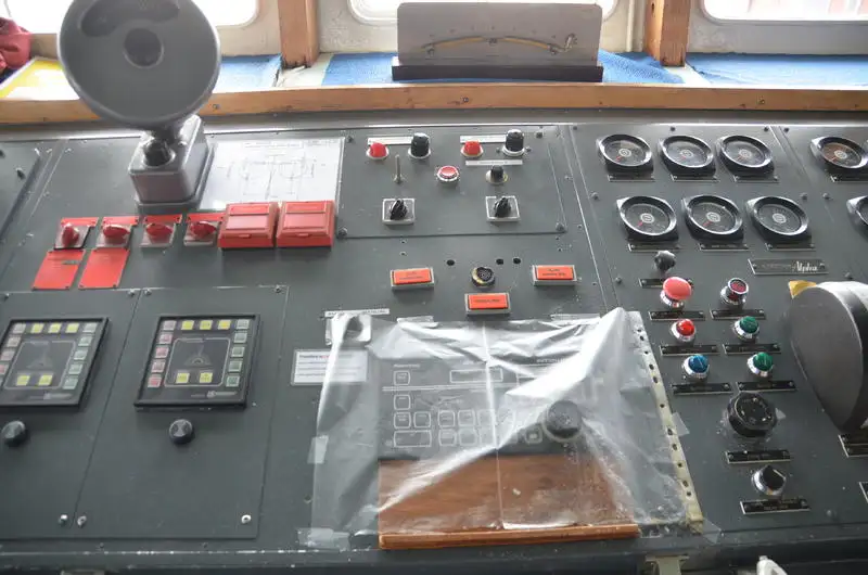 Kapal bekalan platform (PSV) untuk dijual