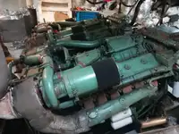 Kapal anak kapal untuk dijual