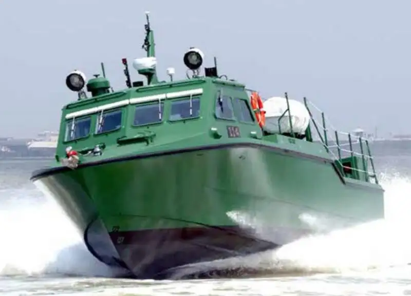 Kapal rondaan untuk dijual