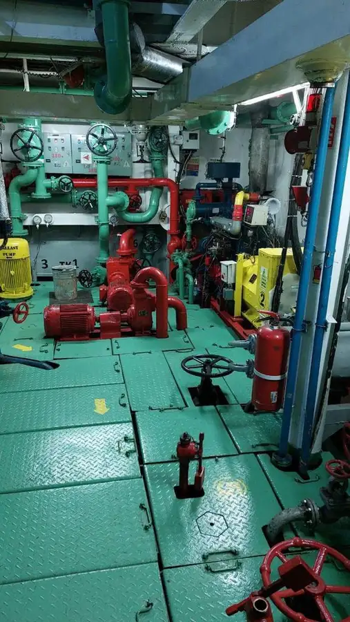 Tangki minyak/kimia untuk dijual