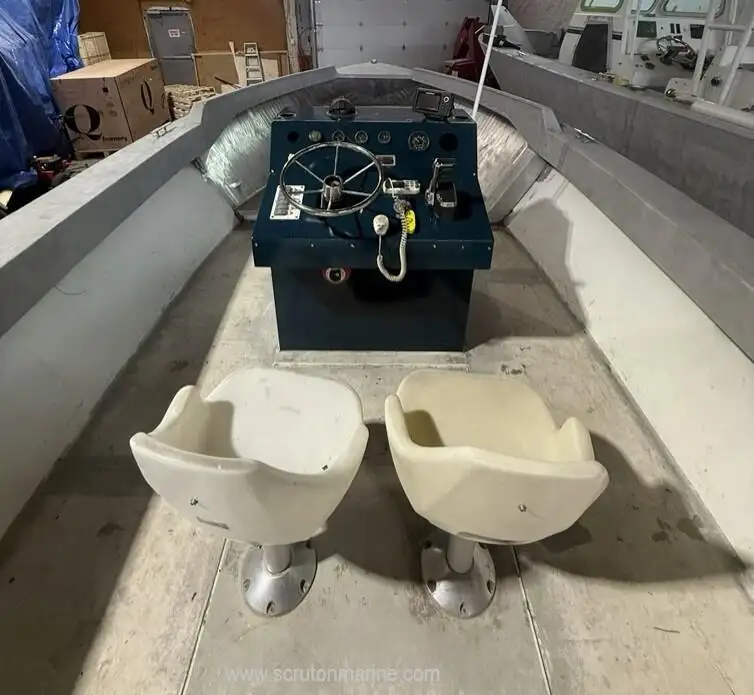 Kapal kerja untuk dijual