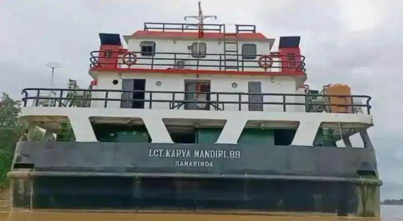 Kapal pendaratan, tangki untuk dijual