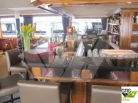 Kapal pelayaran untuk dijual