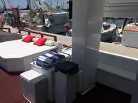 Kapal pelayaran untuk dijual