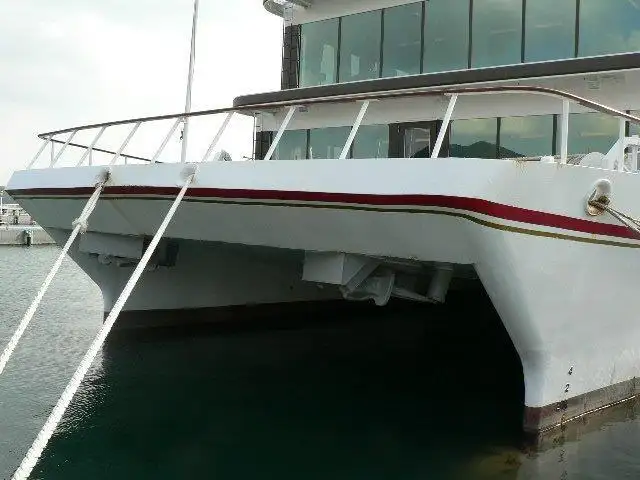 Kapal layar untuk dijual