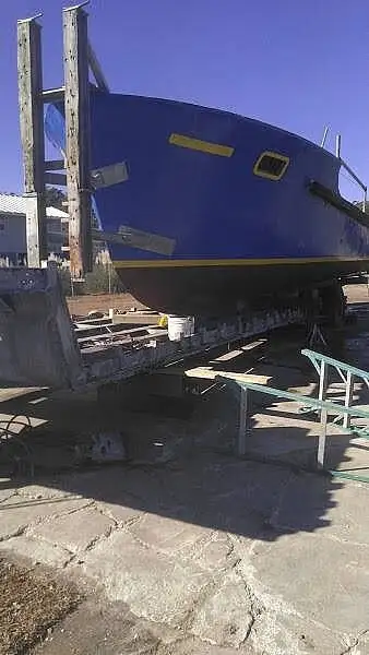 Kapal rondaan untuk dijual