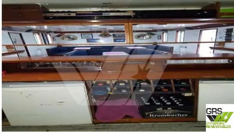 Kapal kerja untuk dijual