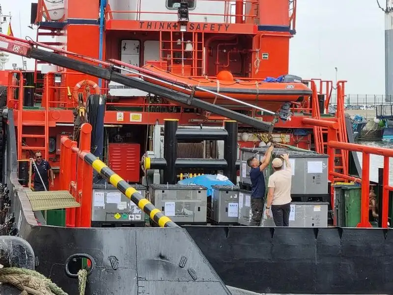 Kapal tunda untuk dijual