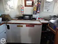 Kapal feri untuk dijual