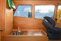 Kapal kerja untuk dijual