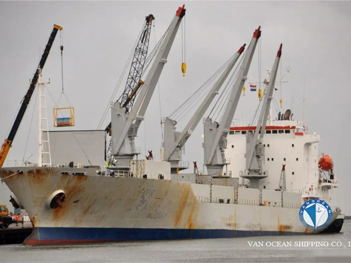 Kapal peti sejuk untuk dijual