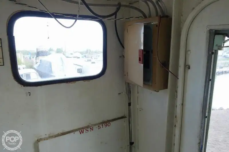 Kapal tunda untuk dijual