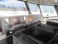 Kapal anak kapal untuk dijual