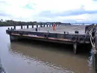 Tongkang untuk jualan