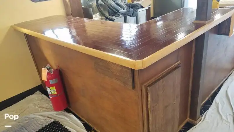 Kapal feri untuk dijual