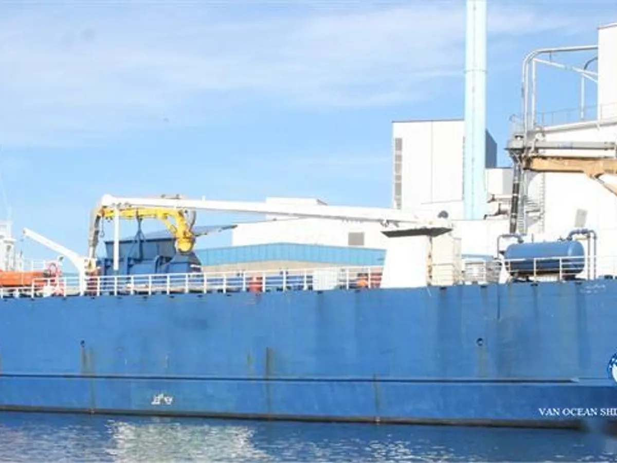 Kapal peti sejuk untuk dijual