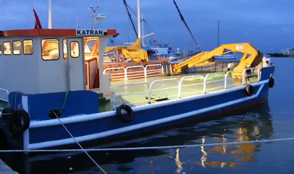 Kapal tunda untuk dijual