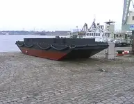 Tongkang untuk jualan