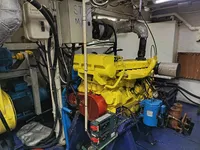 Kapal bekalan untuk dijual