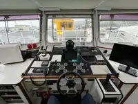 Kapal tinjauan untuk dijual