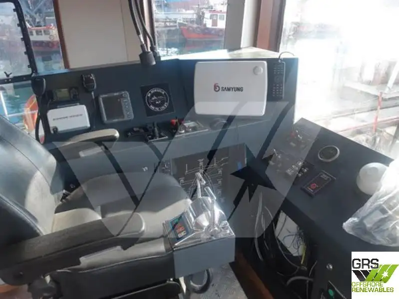 Kapal kerja untuk dijual