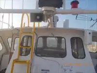 Kapal anak kapal untuk dijual