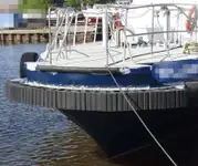 Kapal anak kapal untuk dijual