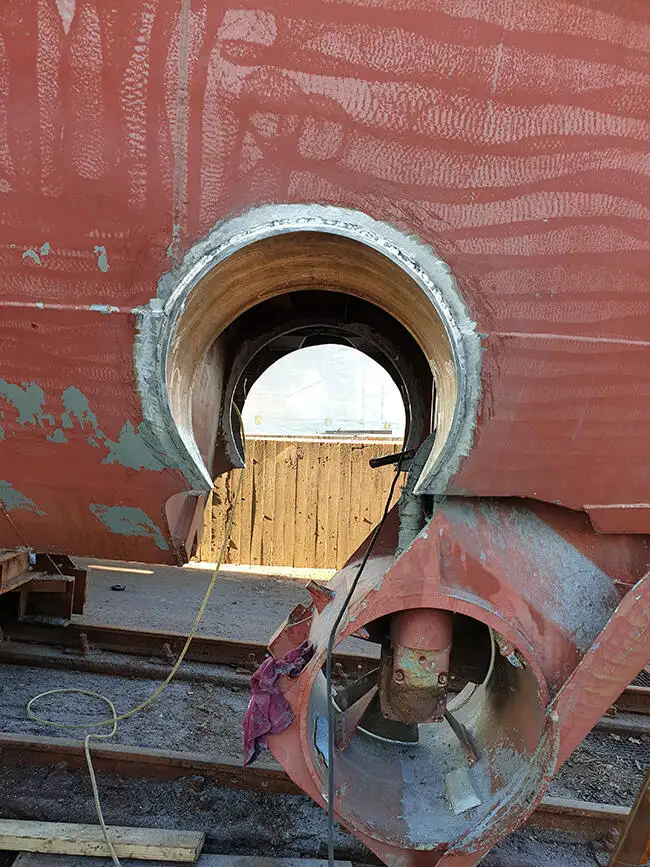Kapal anak kapal untuk dijual