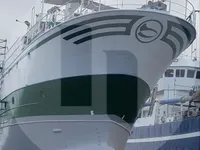 Kapal memancing untuk dijual